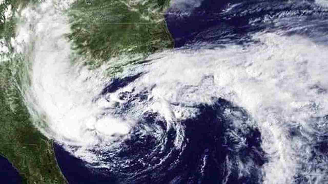 Cyclone Gulab: Landfall process complete, cyclonic storm Gulab will weaken into deep depression in next 6 hours